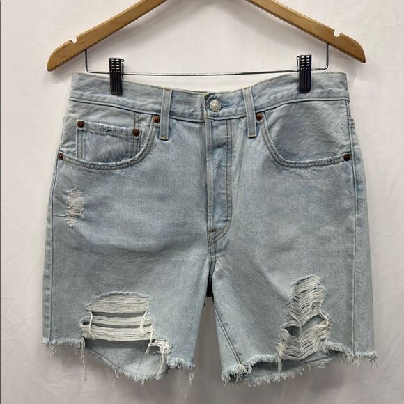 Levi’s Light Blue Distressed Denim Shorts - Picture 1 of 2